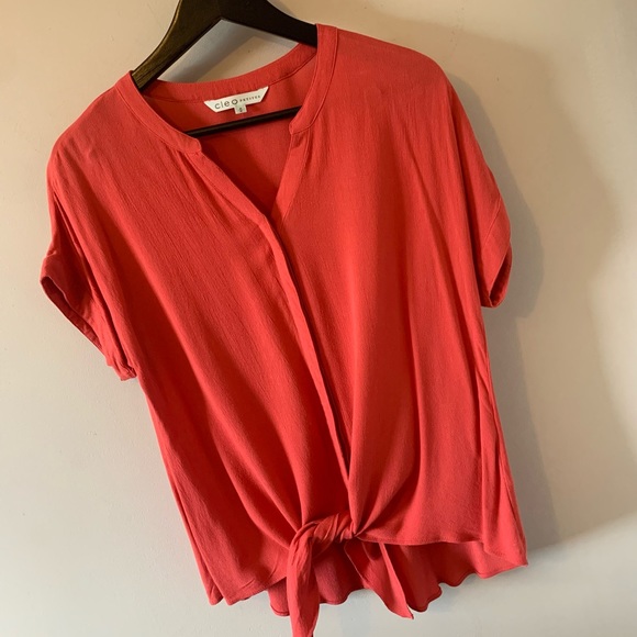 Tops - Cleo Petites / Coral / Short Sleeve / Blouse / Front Tie